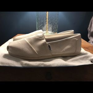 Size 10 Toms, Sparkly White, Never Worn